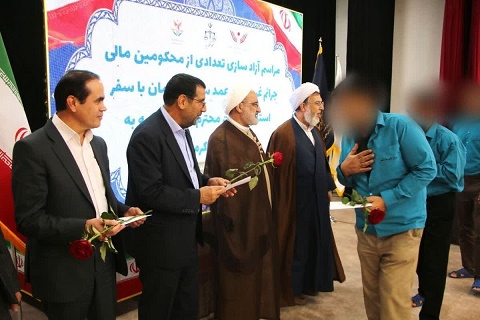 آزادی ۷۵ مددجوی واجد الشرایط غیر عمد به مناسبت سفر ریاست قوه قضائیه به استان کرمان